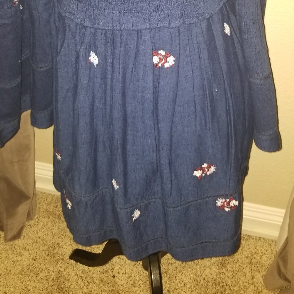 Free People off the Shoulder, Wide Sleeve Mini - Picture 5 of 11